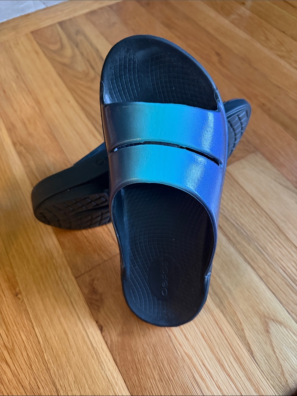 OOFOS Blue Iridescent Slide Sandals - Picture 6 of 10